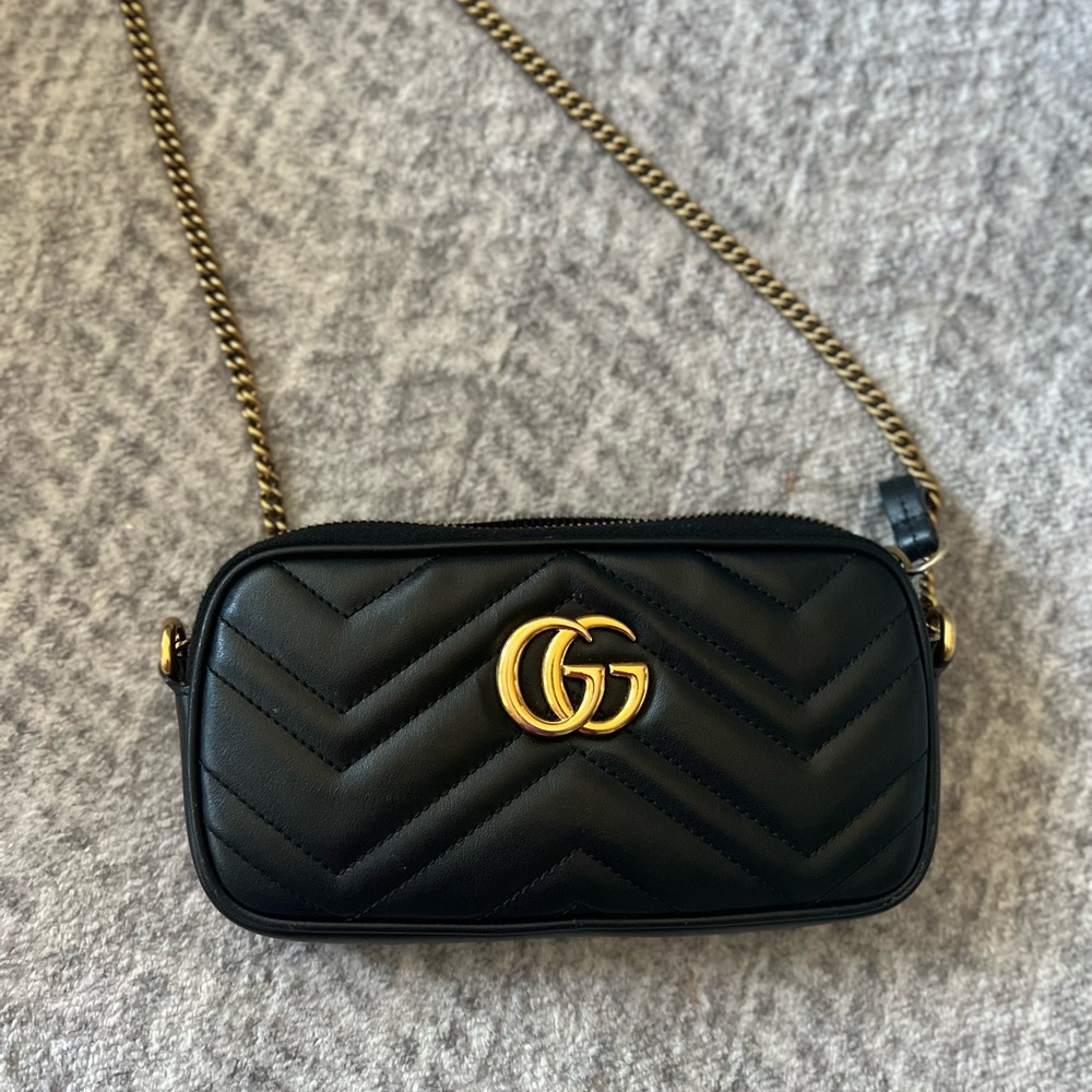 Gucci Chain Marmont Gg Mini Matelasse Porcelain Black Leather Cross Body Bag
